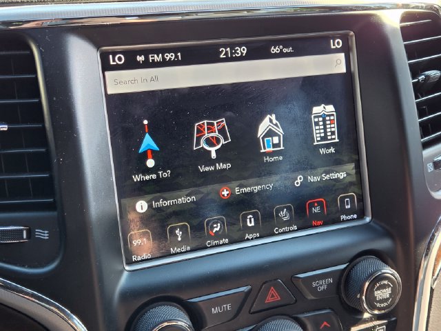 Used 2018 Jeep Grand Cherokee Limited AWD/4WD image 14