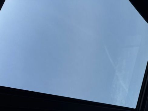 Used 2024 Chevrolet Suburban High Country image 18