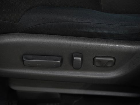 Used 2016 Honda CR-V EX image 22