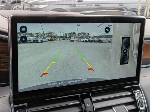 Certified 2024 Lincoln Navigator Black Label image 14