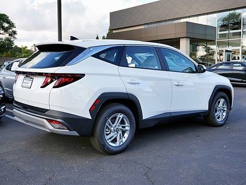 New 2026 Hyundai Tucson SE FWD image 9
