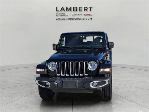 Used 2023 Jeep Gladiator Overland image 18