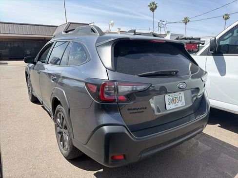 Used 2025 Subaru Outback Onyx Edition AWD/4WD image 5