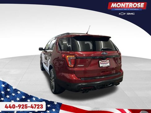 Used 2018 Ford Explorer Sport w/ Equipment Group 401A AWD/4WD image 3