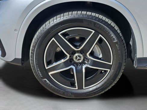Used 2024 Mercedes-Benz GLC 300 4MATIC image 26