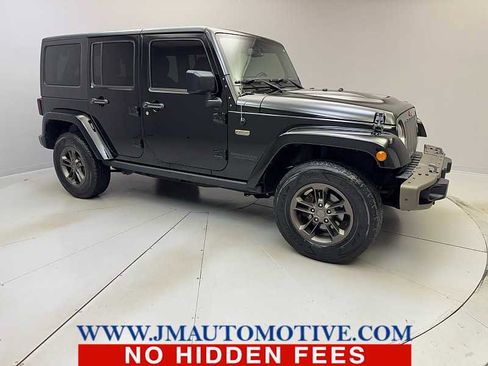 Used 2016 Jeep Wrangler Unlimited Sahara image 8