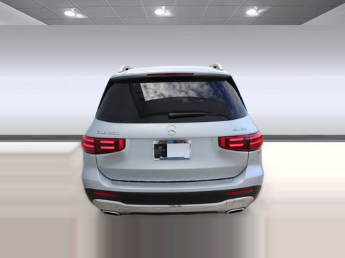 New 2025 Mercedes-Benz GLB 250 4MATIC image 8