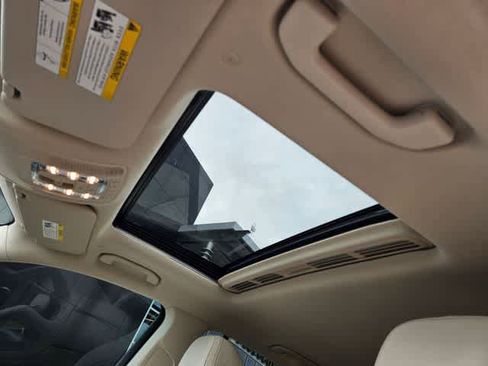 Certified 2024 Mercedes-Benz GLE 350 4MATIC image 18