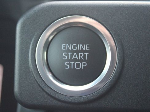 Used 2026 Toyota 4Runner SR5 RWD image 22