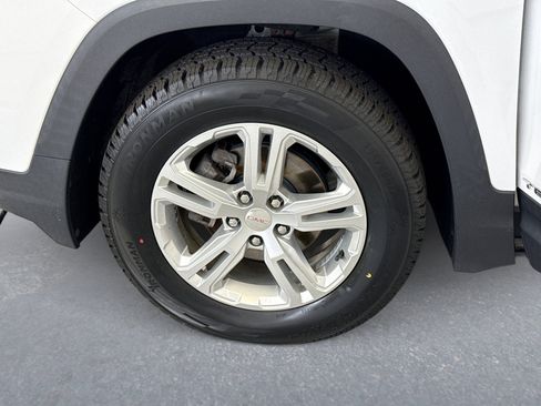 Used 2022 GMC Terrain SLE w/ Driver Convenience Package AWD/4WD image 24