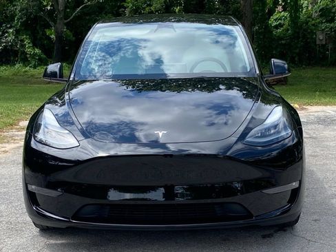 Used 2022 Tesla Model Y Performance AWD/4WD image 4