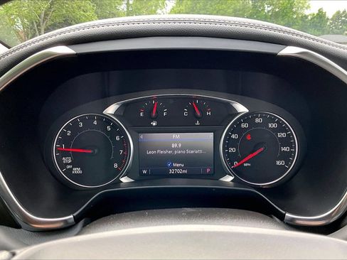 Used 2023 Chevrolet Blazer LT w/ Midnight/Sport Edition FWD image 10