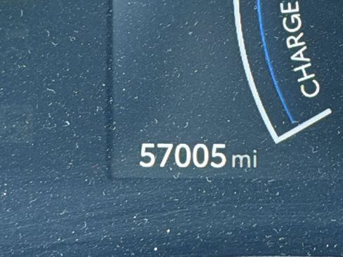 Used 2025 Toyota Camry LE image 7