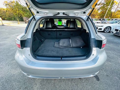 Used 2011 Lexus CT 200h Premium image 21