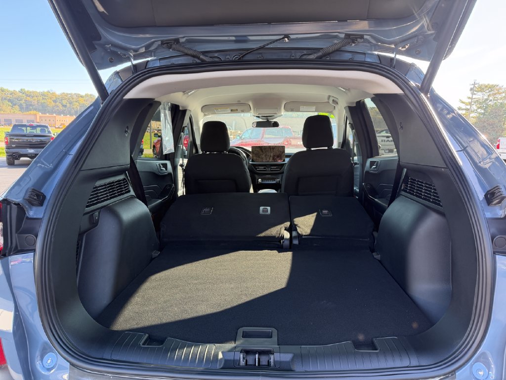 Used 2024 Ford Escape Active w/ Tech Pack #1 AWD/4WD image 11