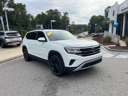 Used 2022 Volkswagen Atlas SE w/ Panoramic Sunroof Package