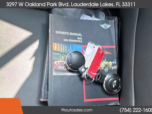 Used 2012 MINI Cooper Convertible FWD image 41