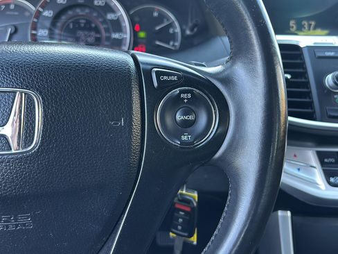 Used 2015 Honda Accord Sport image 31