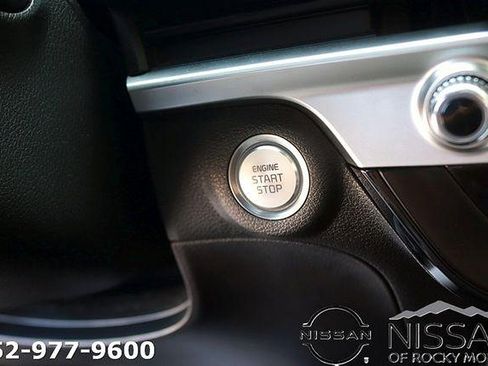 Used 2023 Kia Telluride S w/ S Sunroof Package FWD image 22