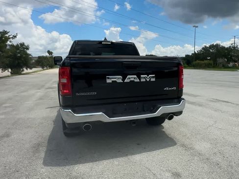 Used 2025 RAM 1500 Laramie w/ Advanced Safety Group II AWD/4WD image 7