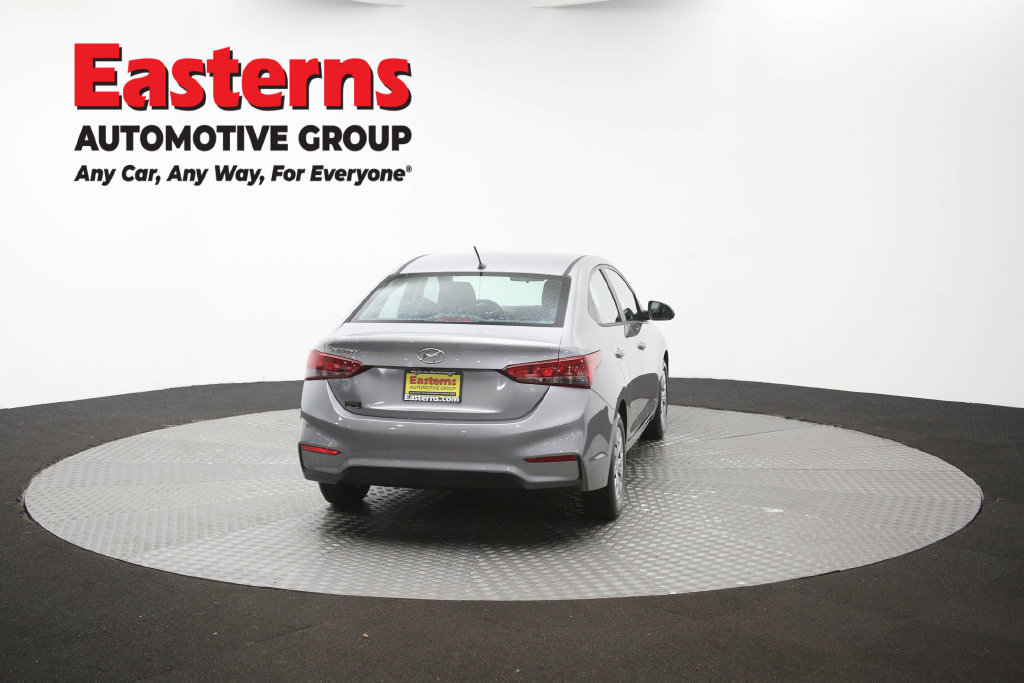 Used 2021 Hyundai Accent SE FWD image 40