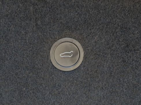 Used 2023 Tesla Model S Standard Range AWD/4WD image 46