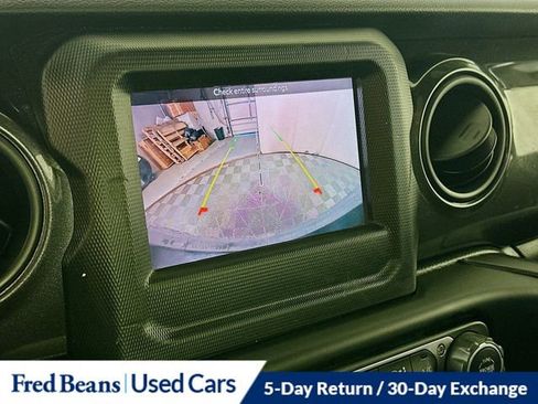 Used 2021 Jeep Wrangler Unlimited Sport AWD/4WD image 15