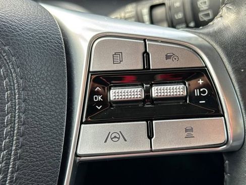 Used 2024 Kia Telluride LX image 40