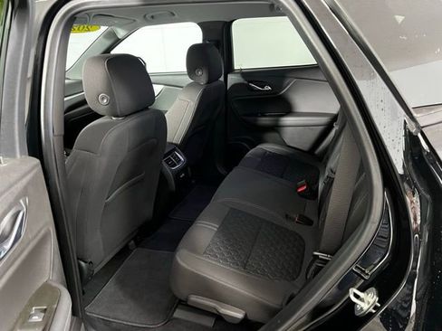 Used 2020 Chevrolet Blazer LT w/ Midnight/Sport Edition image 15