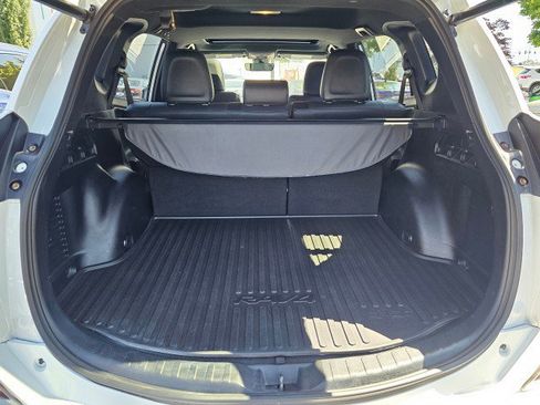 Used 2017 Toyota RAV4 SE w/ Power Extra Value Package image 7