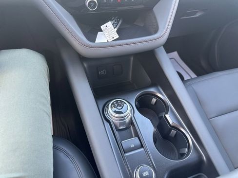 New 2026 Ford Explorer Active w/ Active Comfort Package image 40