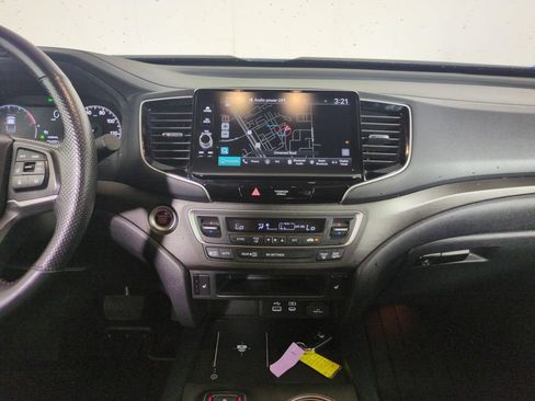 Used 2024 Honda Ridgeline TrailSport image 17