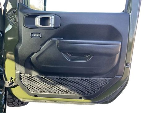 Used 2021 Jeep Wrangler Unlimited Sport w/ Dual Top Group image 17