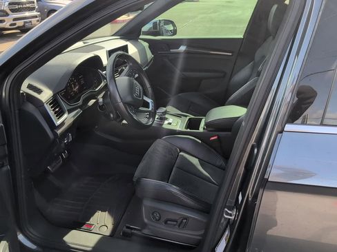Used 2018 Audi SQ5 Premium Plus w/ S Sport Package image 10