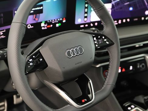 New 2026 Audi SQ5 Premium Plus AWD/4WD image 16