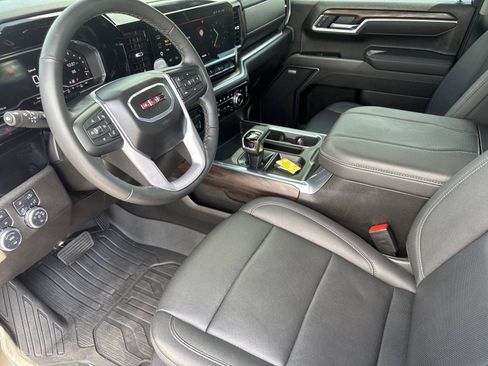 Used 2025 GMC Sierra 1500 SLT w/ SLT Premium Package AWD/4WD image 10