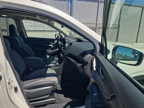 Used 2022 Subaru Ascent Onyx Edition AWD/4WD image 5