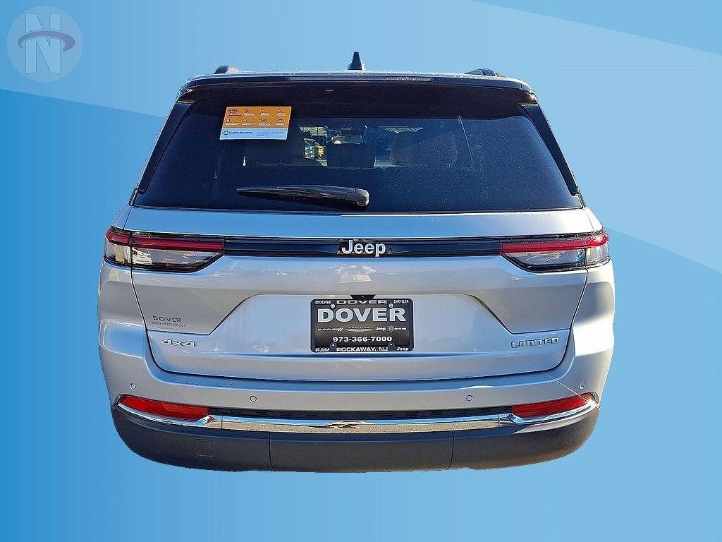 Certified 2025 Jeep Grand Cherokee Limited AWD/4WD image 23
