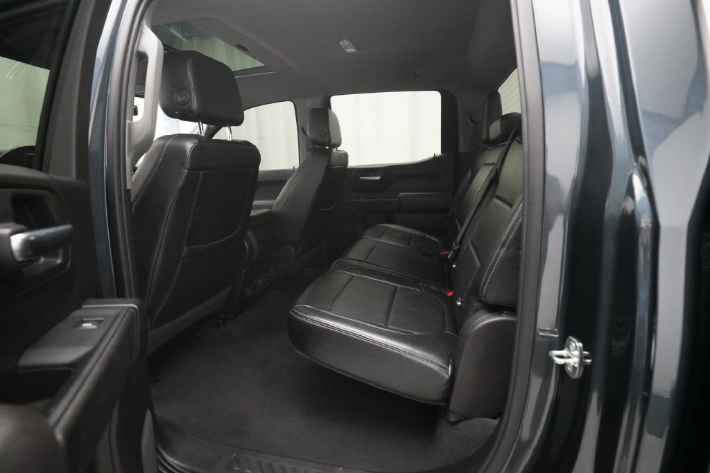 Used 2021 Chevrolet Silverado 1500 LT w/ Bed Protection Package AWD/4WD image 15
