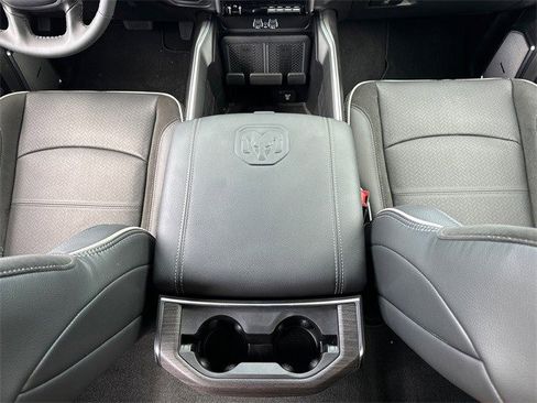 Used 2025 RAM 2500 Laramie image 17