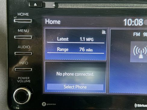 Used 2018 Toyota Sienna LE FWD image 21