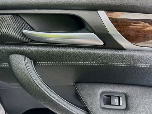 Used 2017 BMW X3 xDrive28i w/ Premium Package image 29