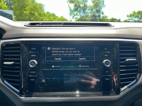 Certified 2023 Volkswagen Atlas SEL AWD/4WD image 18