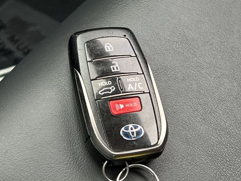 Used 2021 Toyota RAV4 XSE w/ Weather Package image 27