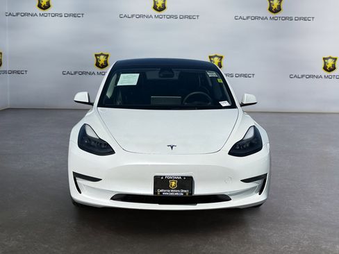 Used 2023 Tesla Model 3 Standard Range RWD image 8