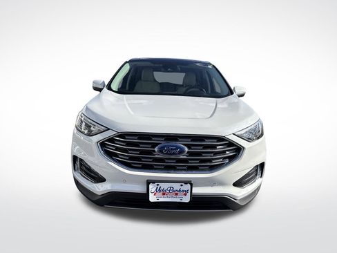 Certified 2022 Ford Edge Titanium image 3