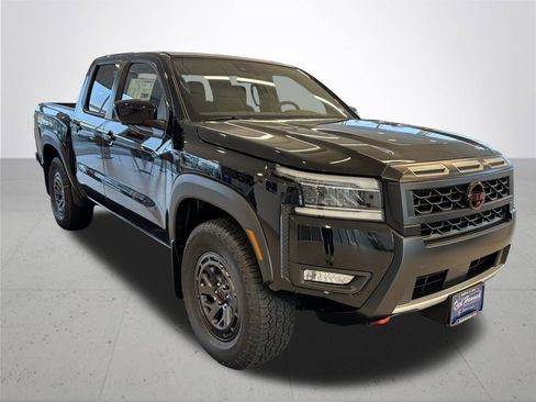 New 2025 Nissan Frontier PRO-4X w/ Pro Convenience Package image 5