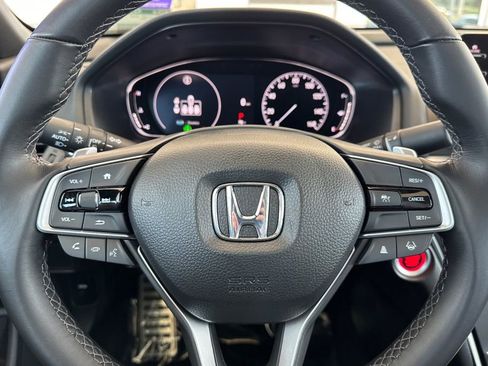 Certified 2022 Honda Accord Sport image 27