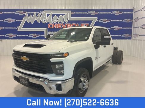 Used 2024 Chevrolet Silverado 3500 W/T w/ WT Convenience Package AWD/4WD image 1