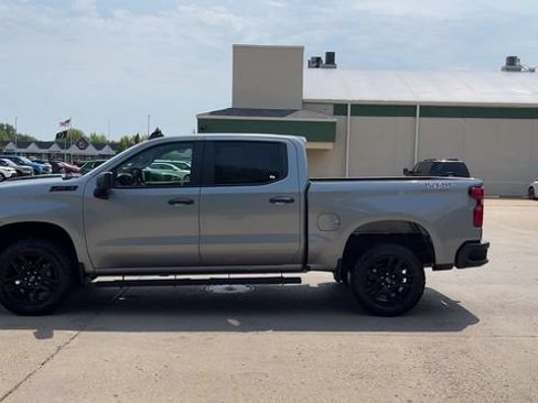 Used 2024 Chevrolet Silverado 1500 Custom Trail Boss w/ LPO, Dark Essentials Package AWD/4WD image 5